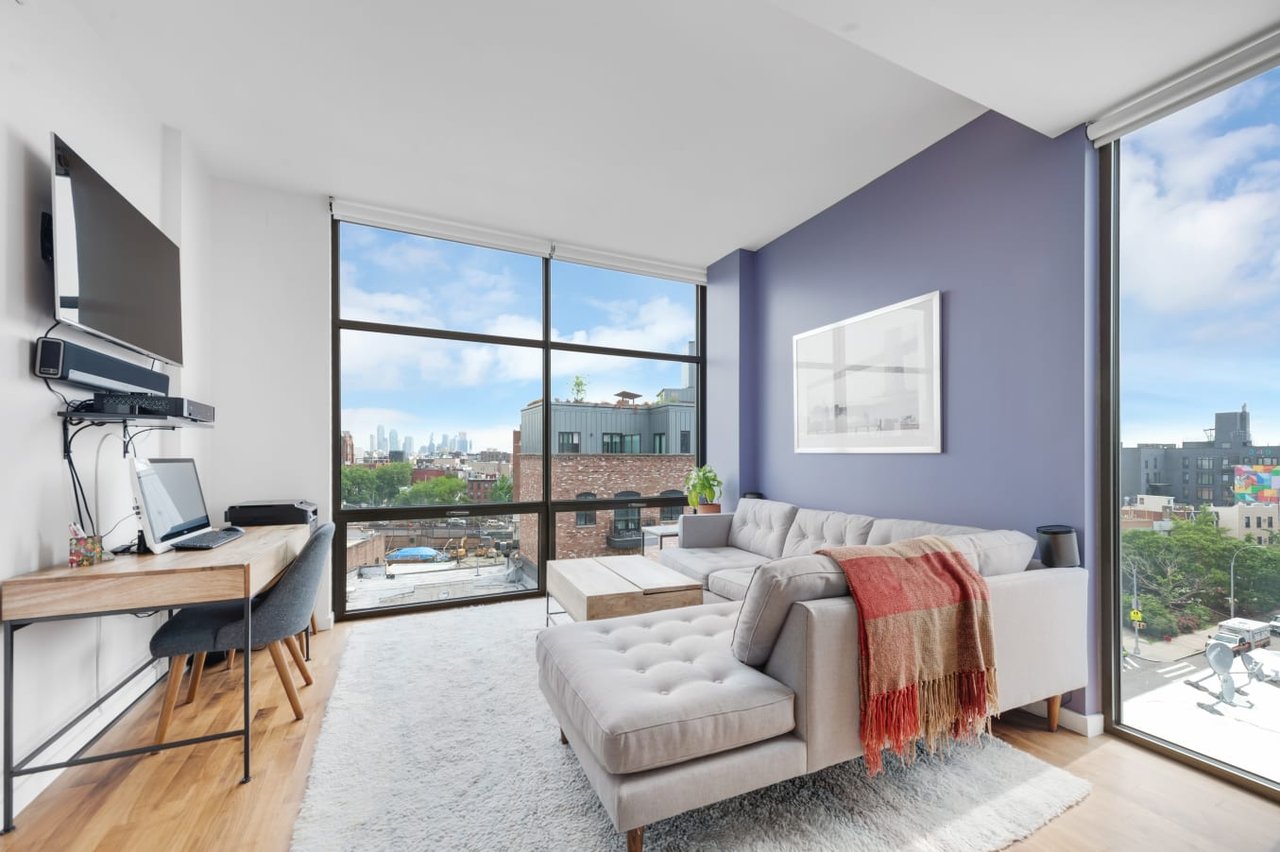 280 Metropolitan Ave, #PHA