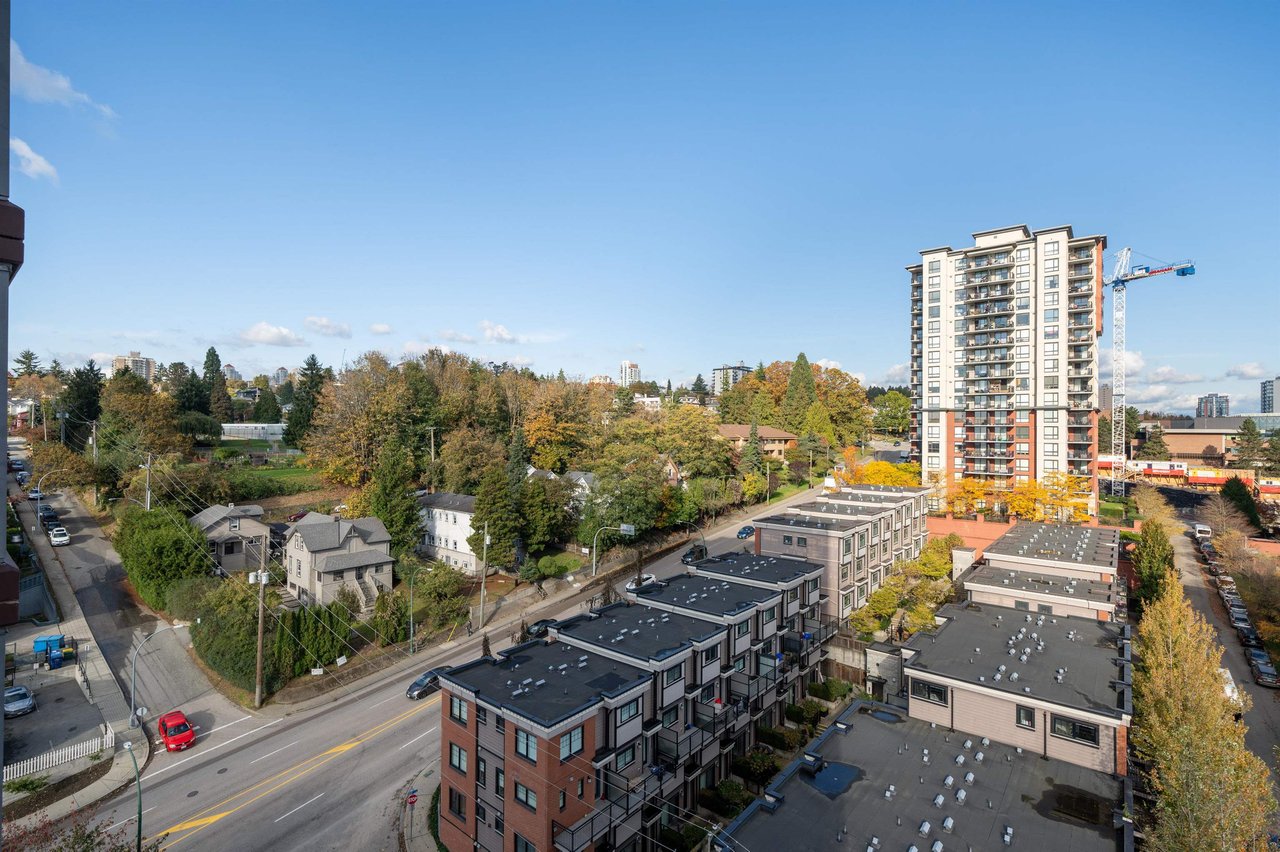 1201-850 Royal Ave