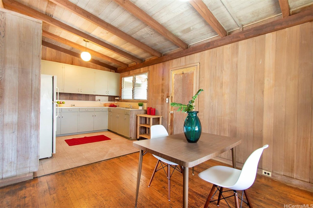3284 Kalua Pl