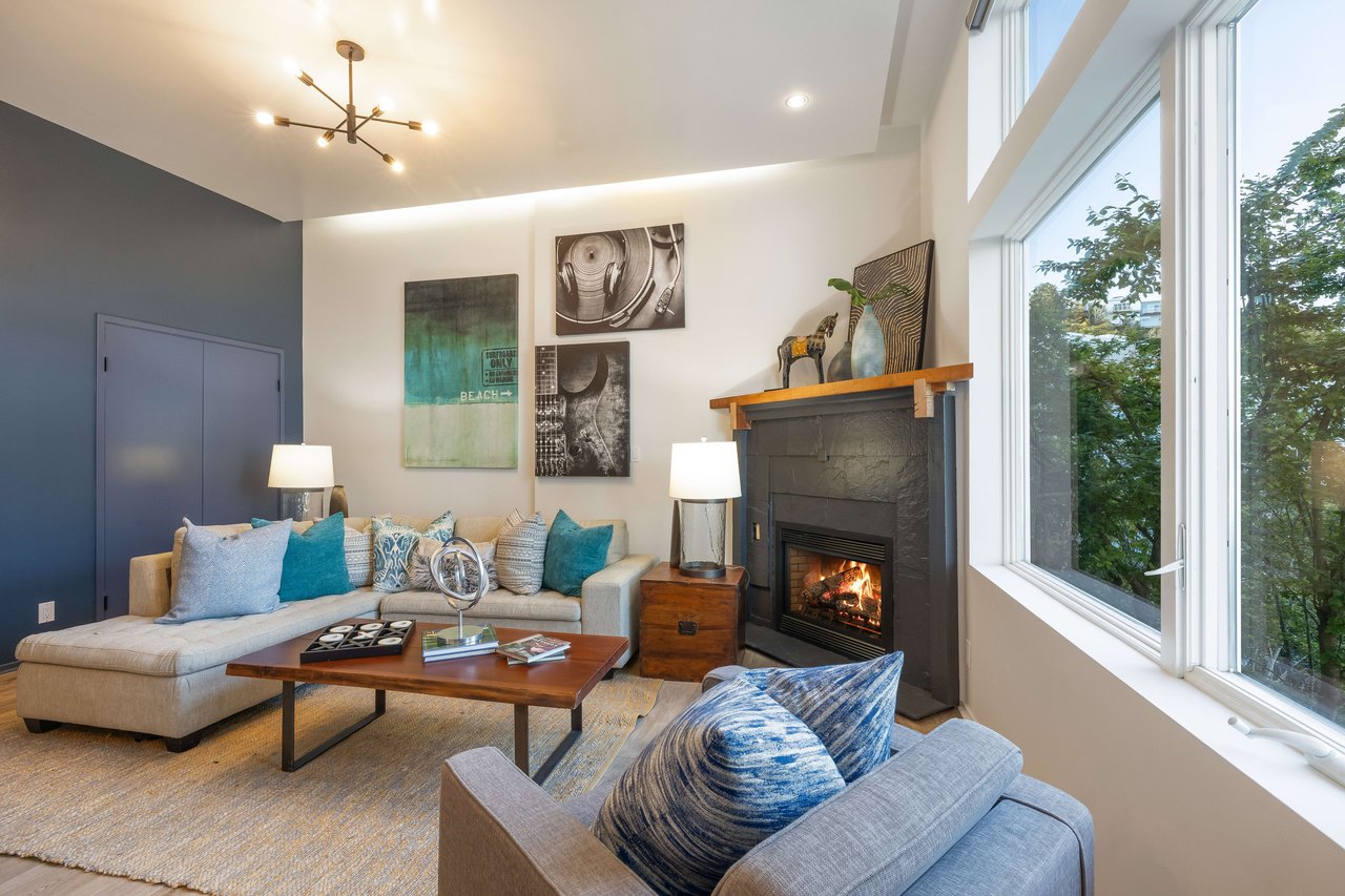 82 Stanford Heights Ave