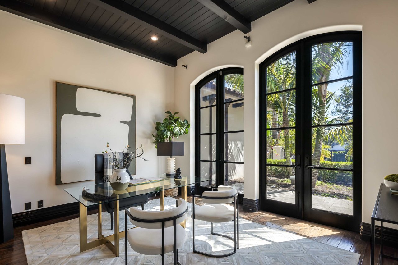 Professional Staging and Design Consultancy