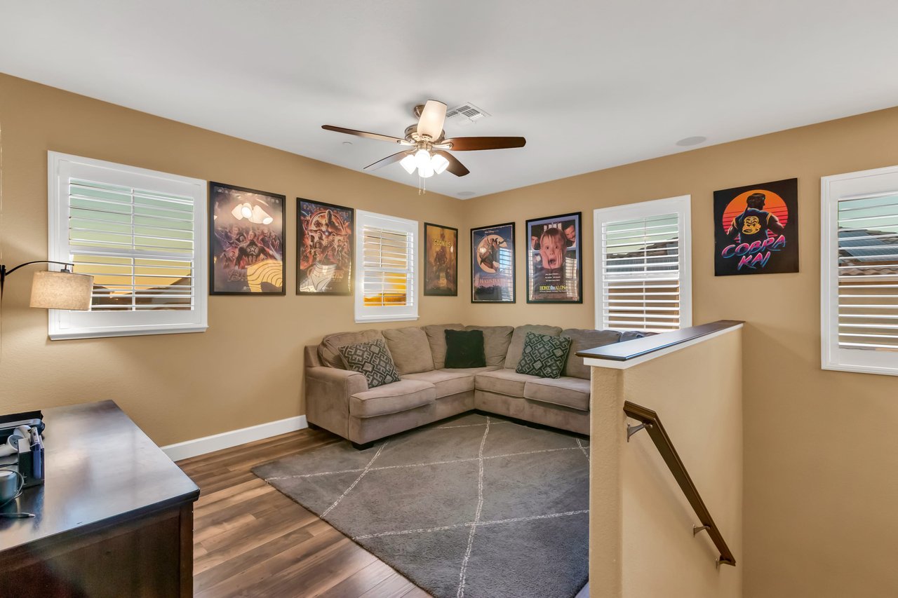 3123 Acorn Glen Way