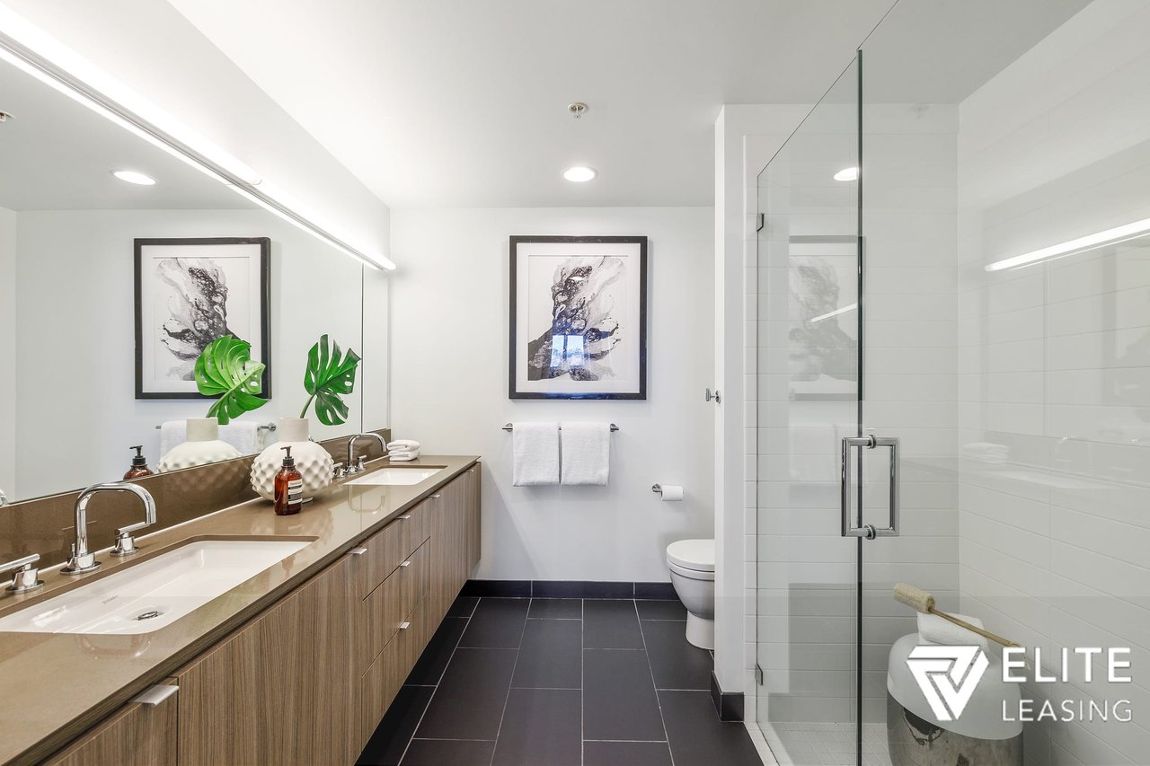 45 Bartlett St., #702