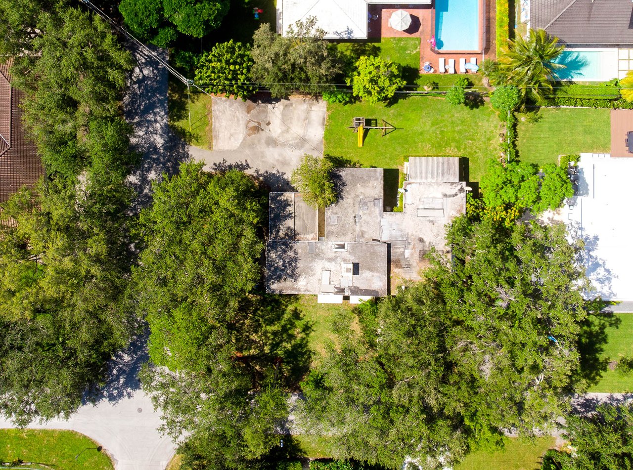 South Miami Amazing Corner Lot