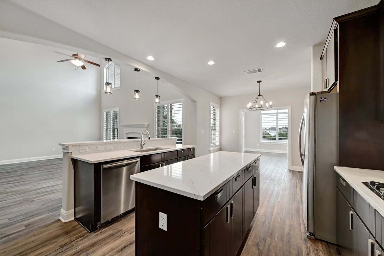Stunning 5-Bedroom Luxury Home with Breathtaking Hill Country Views in Gated Community! | Short Walk to Lake Travis H.S. | Resort-style Amenities