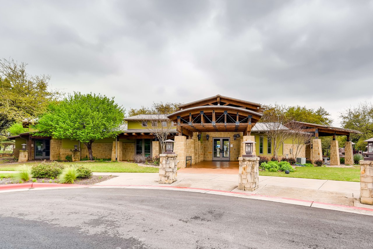 186 Tabago CT