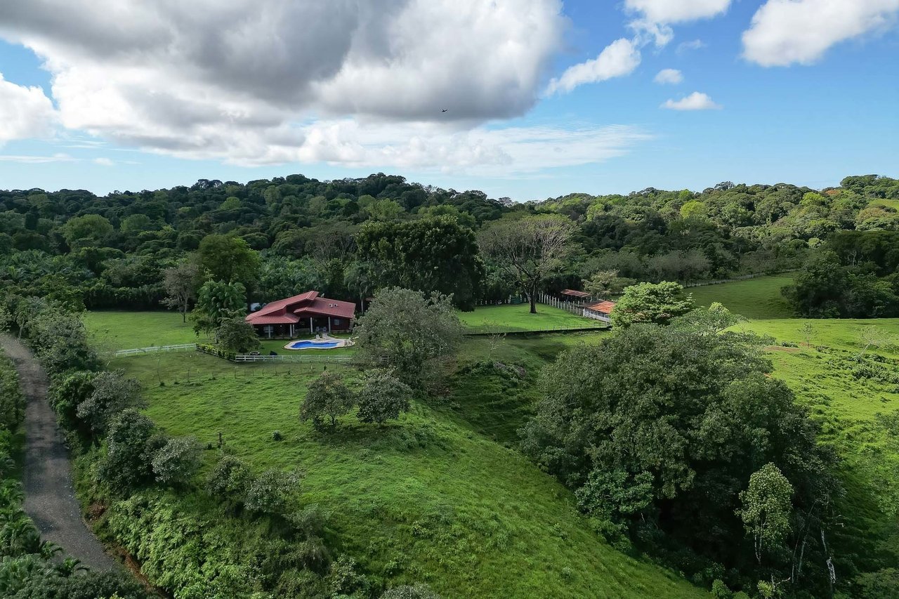 Mountain View Equestrian Ranch, Manuel Antonio, Puntarenas