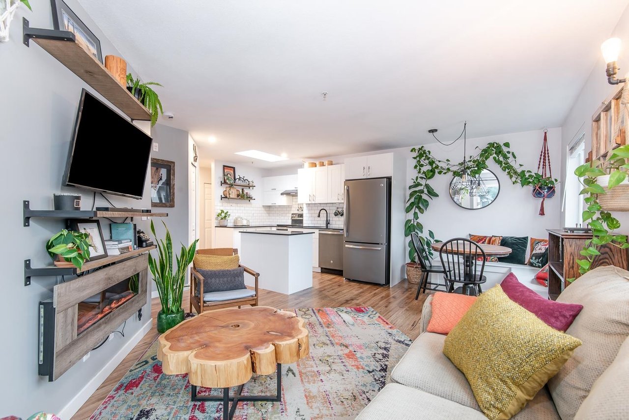 C311-40140 Willow Cres