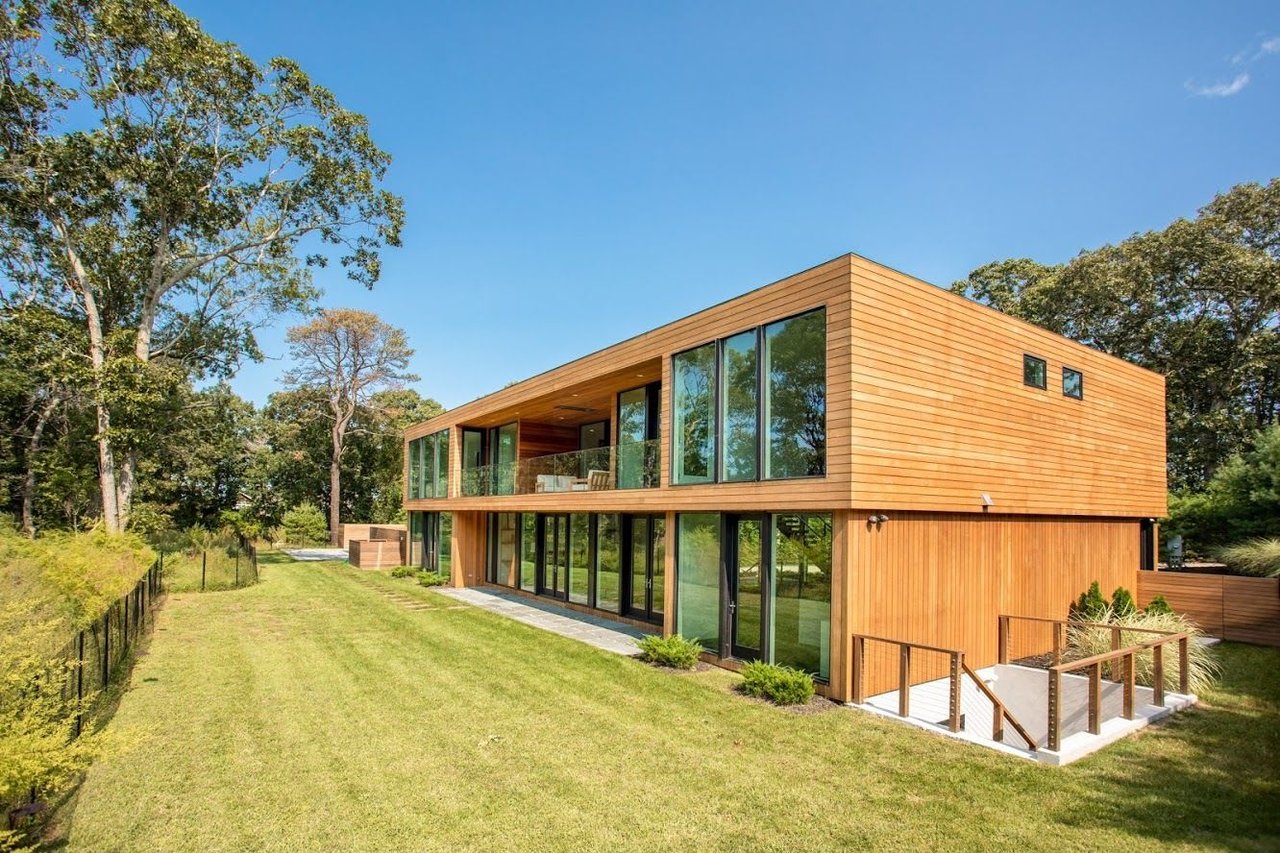 309 Noyack Rd. Southampton