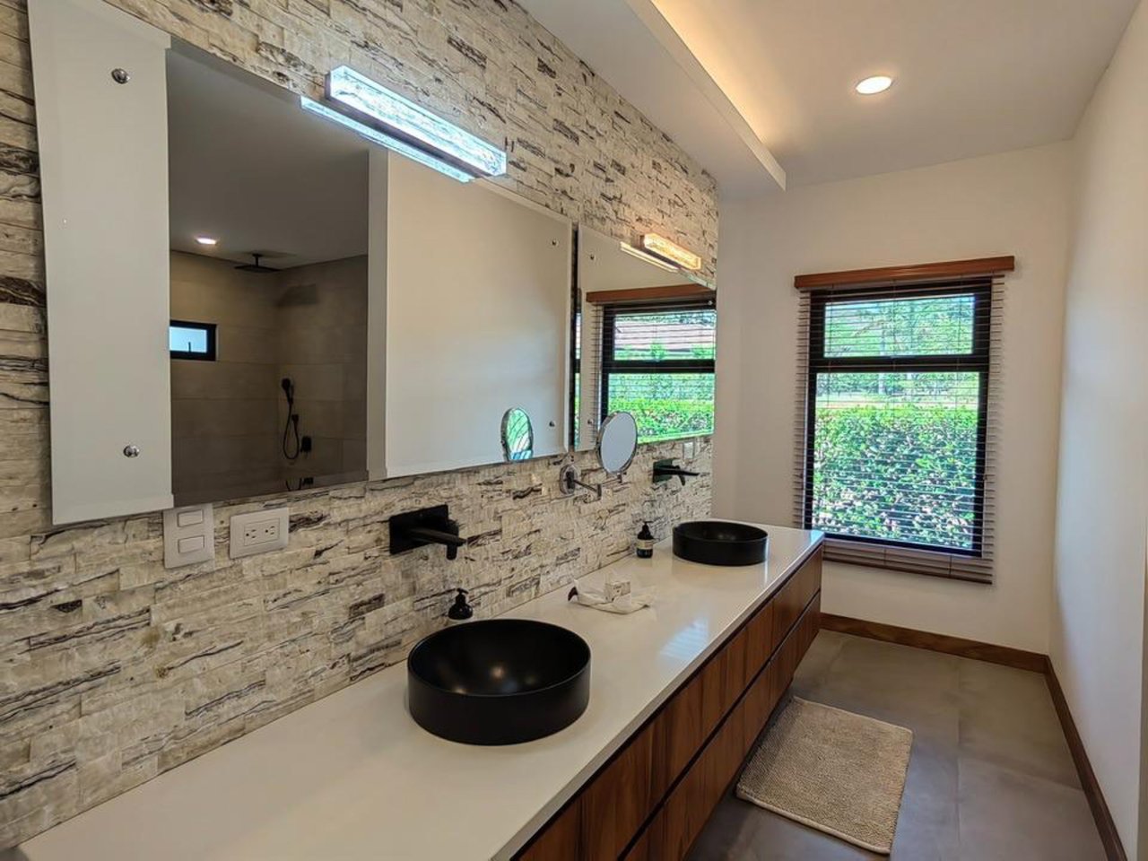 Contemporary Golf Front Home, Conchal, Guanacaste