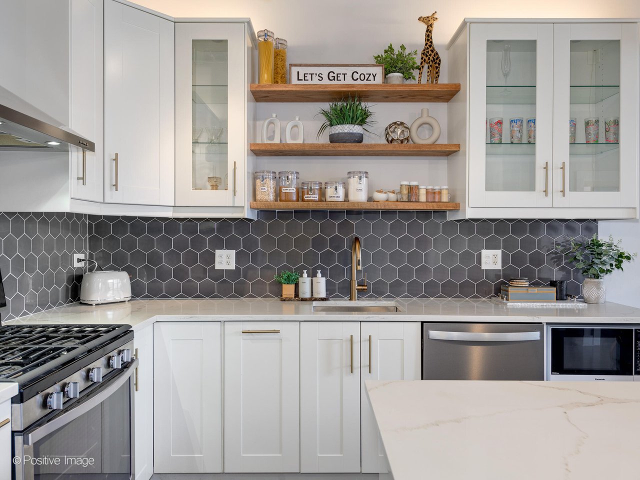 849 N Franklin St Unit 913