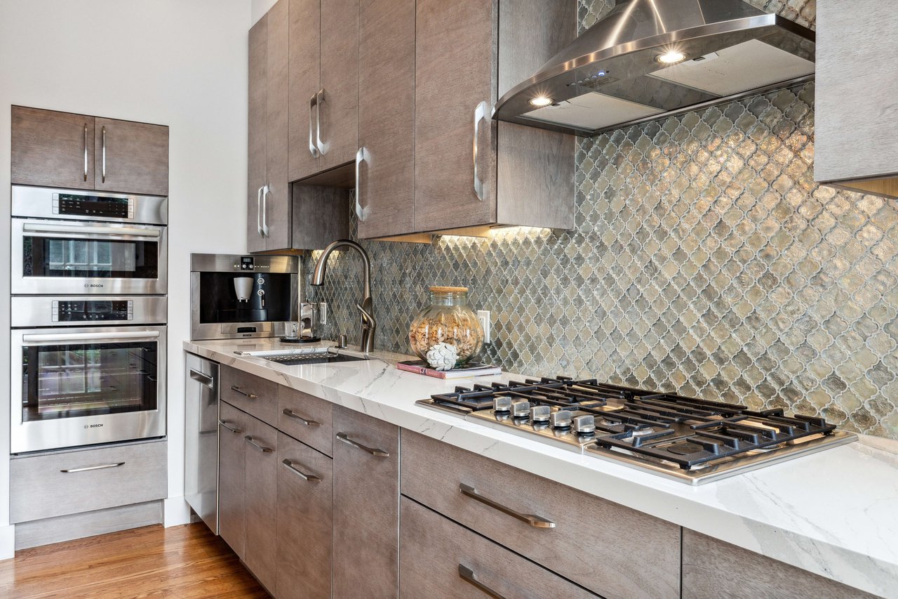 273-275 30th St