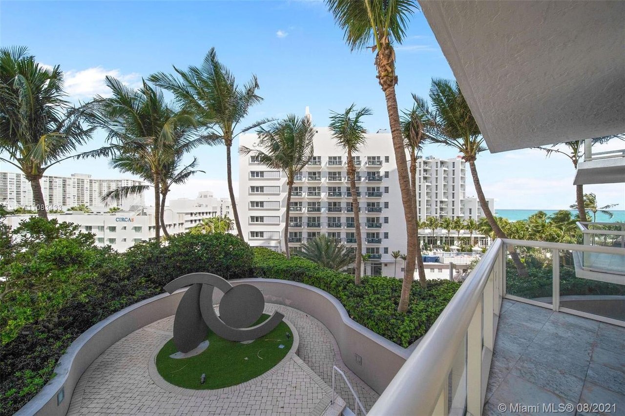 3801 Collins Ave, #501