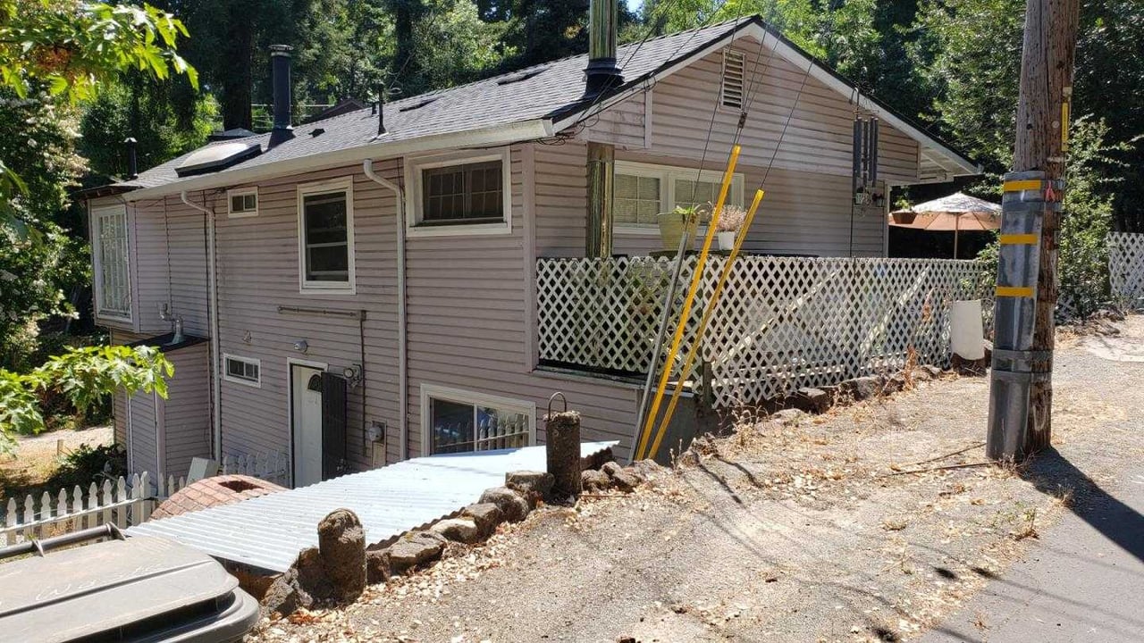 17805 Kiowa TRL