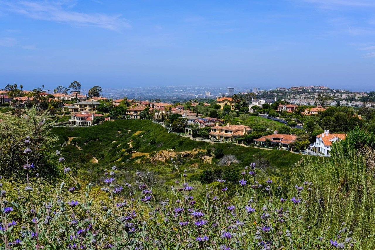 Navigating the Current Trends, Laws, and Hype Surrounding ADUs in Laguna Beach