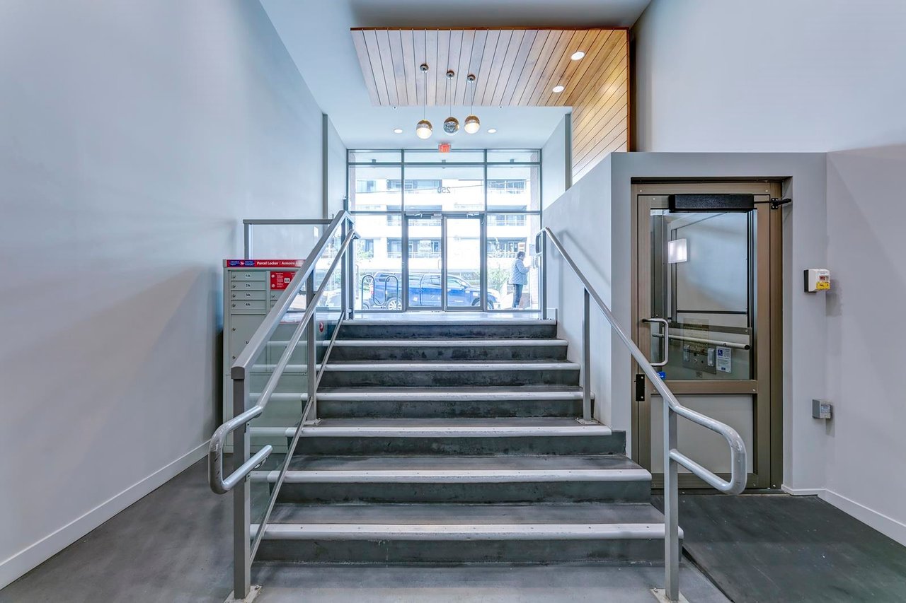 264 E 6th Avenue, Vancouver