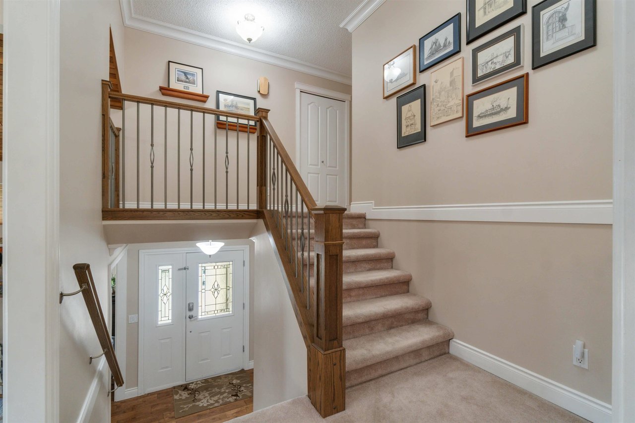 1287 Lansdowne Dr