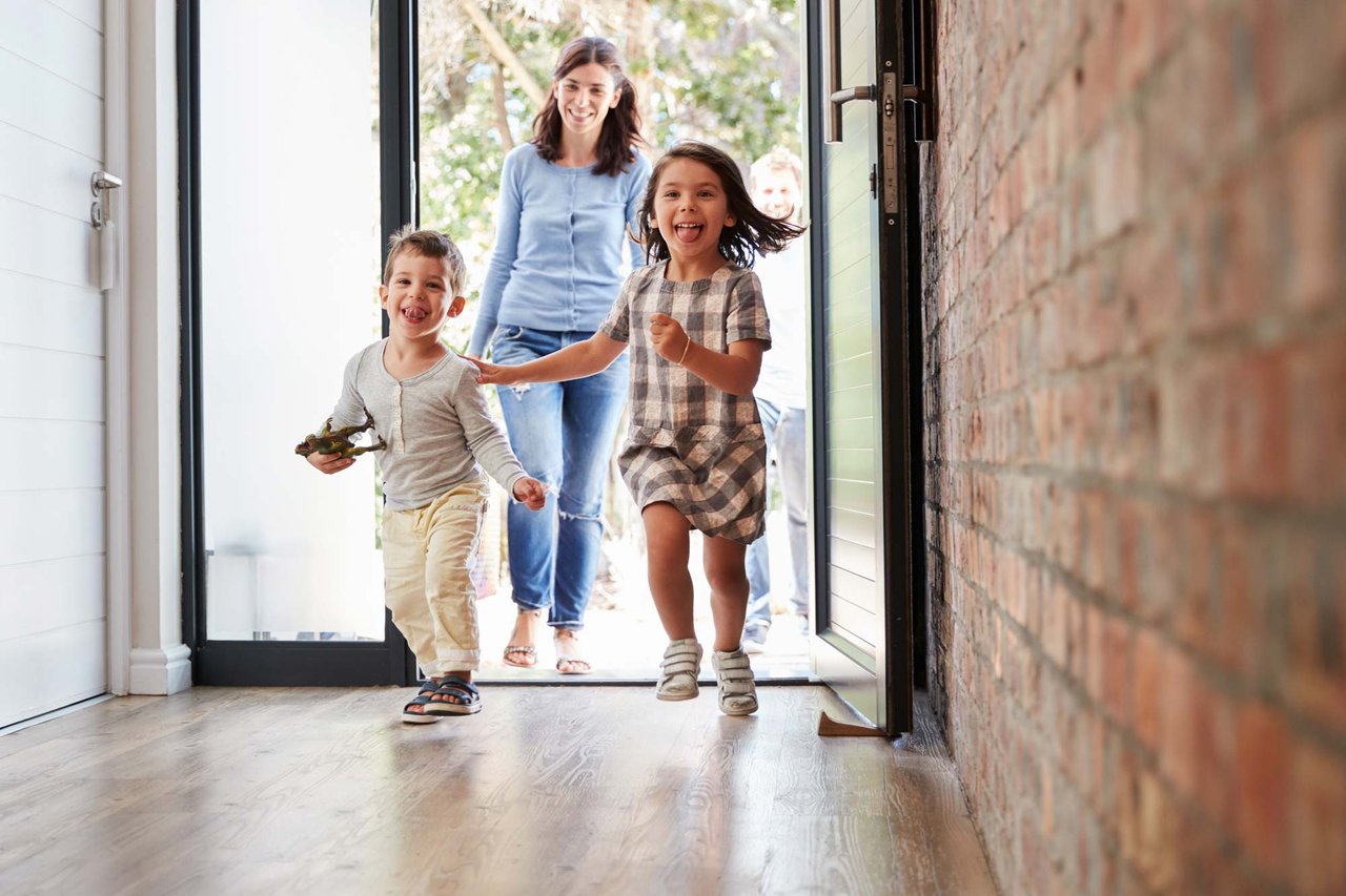 Smooth Transitions: 7 Creative Tips for Moving with Kids