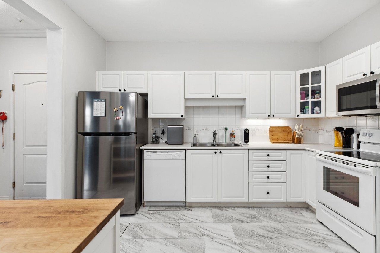 106-20897 57 Ave