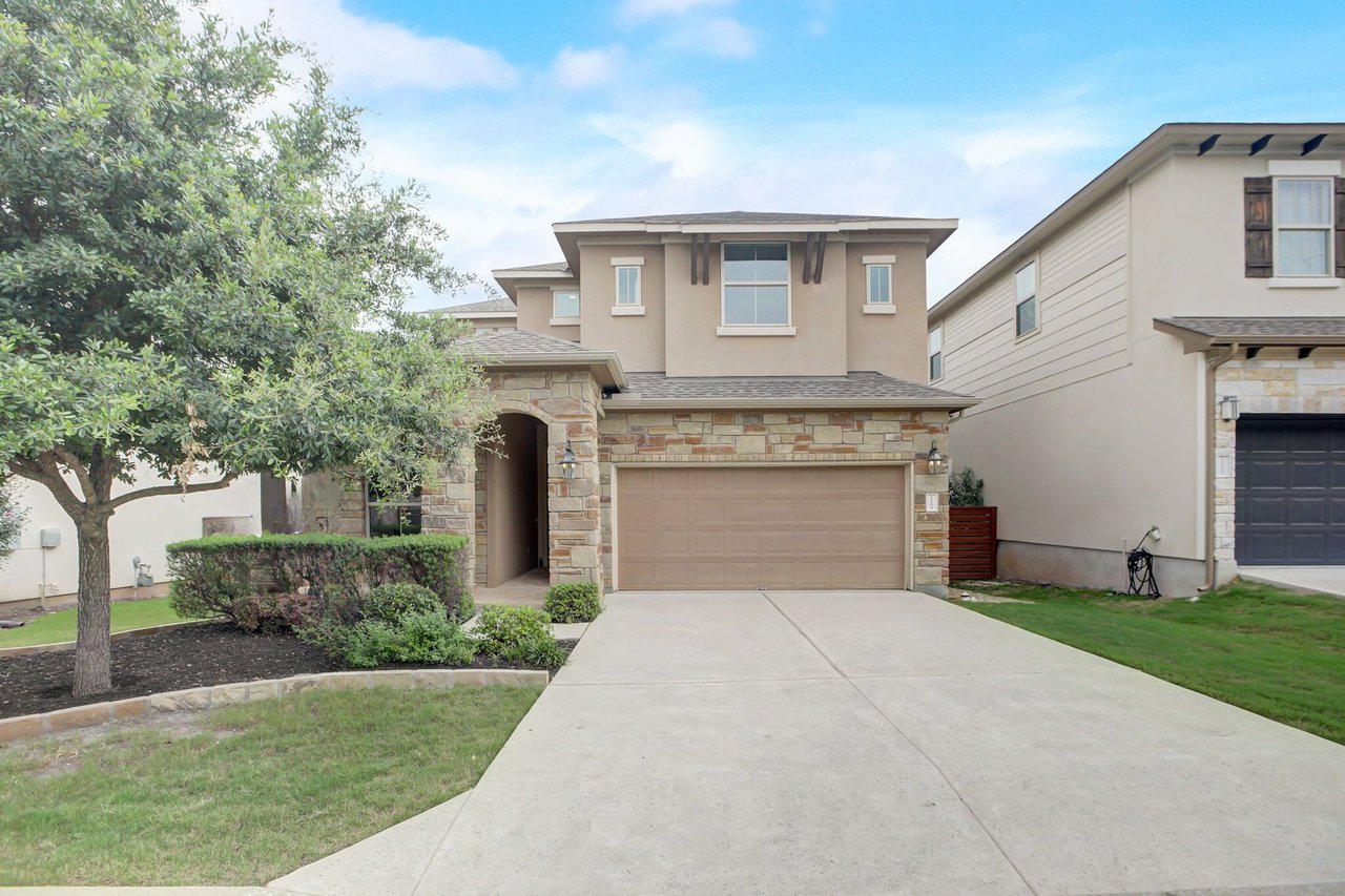 Spacious 4-Bedroom Home in The Preserve at Four Points – A+ School District, Open Floorplan, Luxurious Primary Suite, Covered Patio, and More!