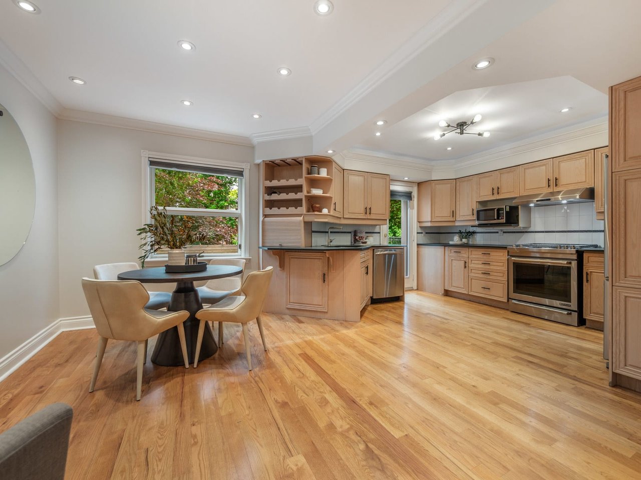 24 Elmview Dr
