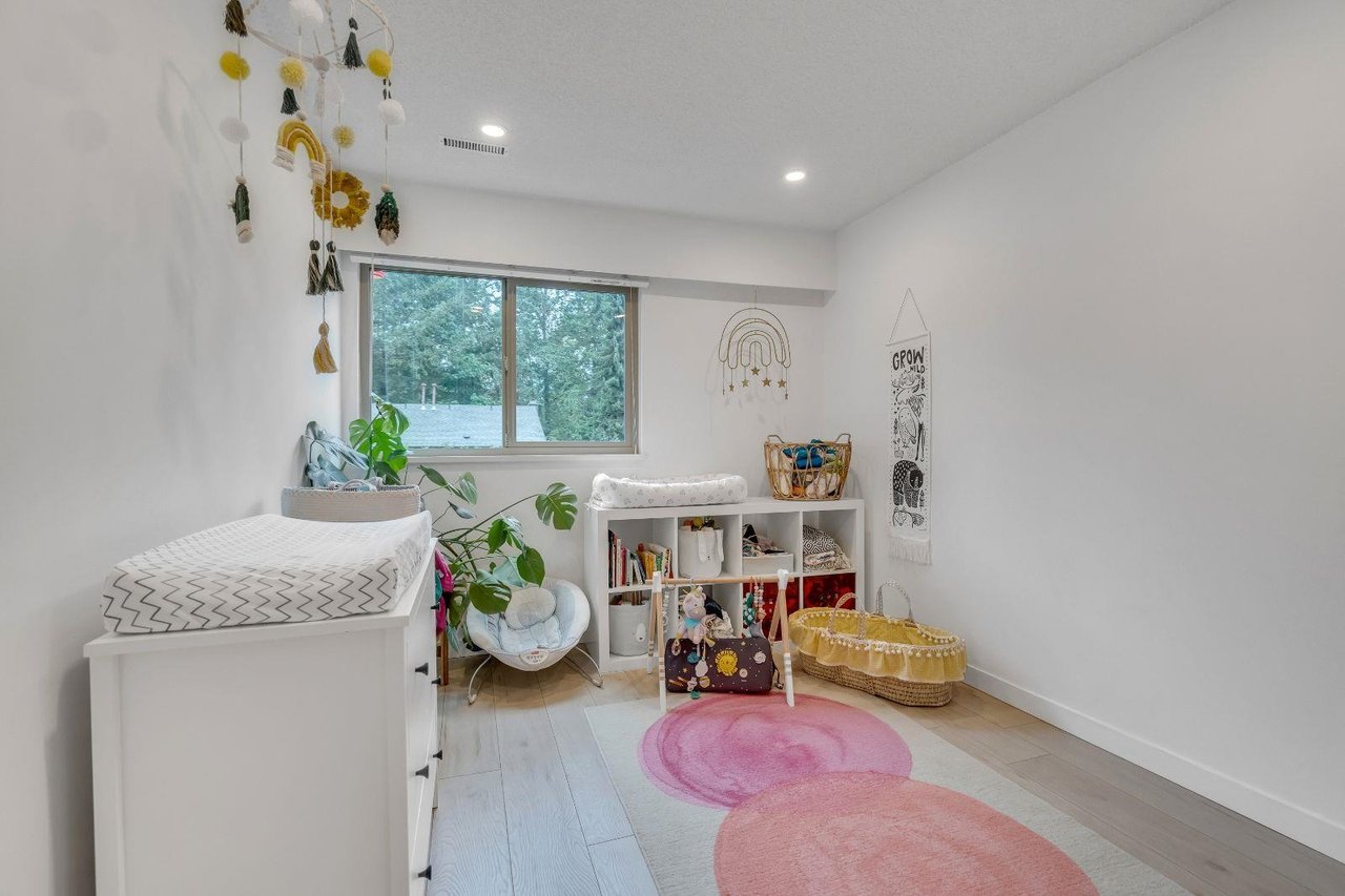 1894 Purcell Way, North Vancouver