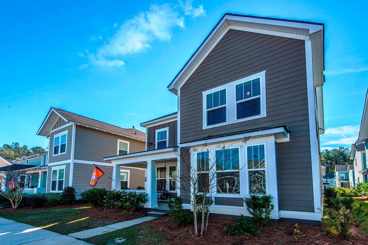 229 Ribbon Rd