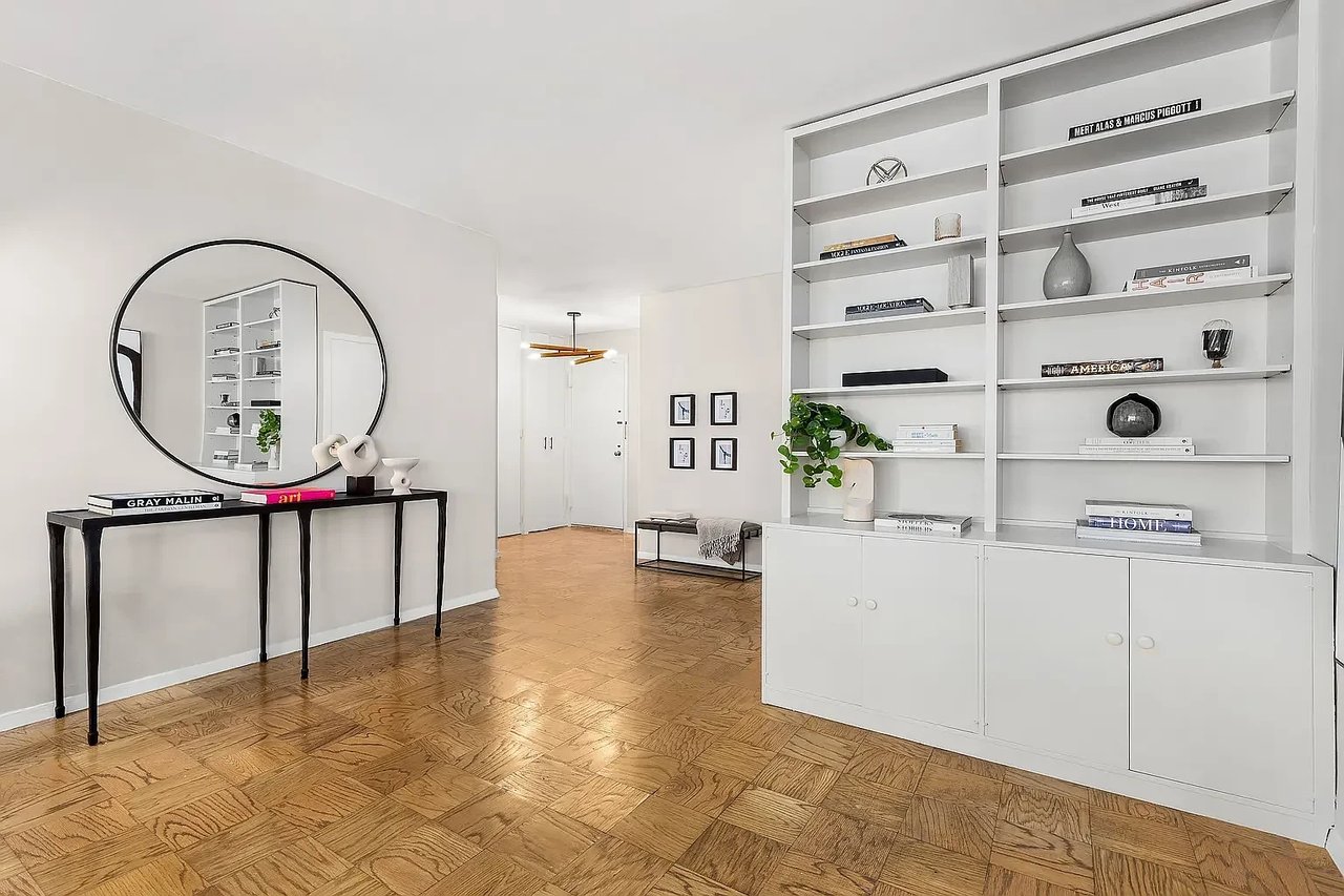 1725 York Avenue, Unit 14B