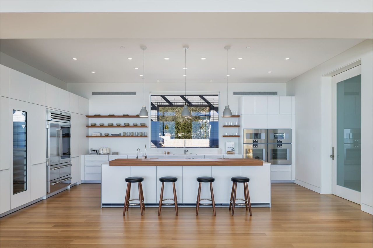24186 Case Ct