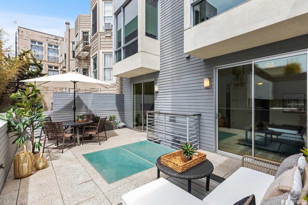 1933 Divisadero St # 1