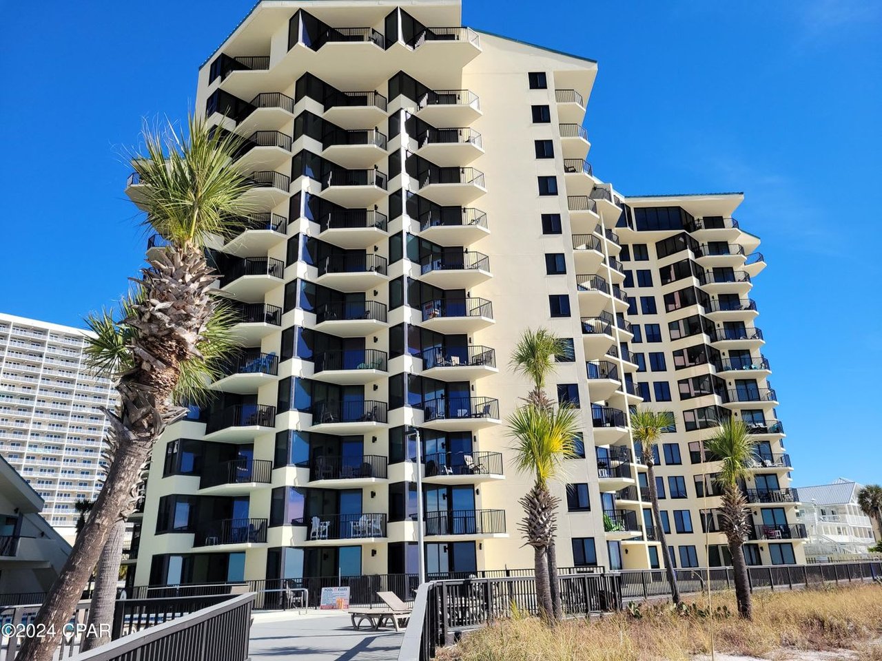 9850 Thomas Drive Unit 212E