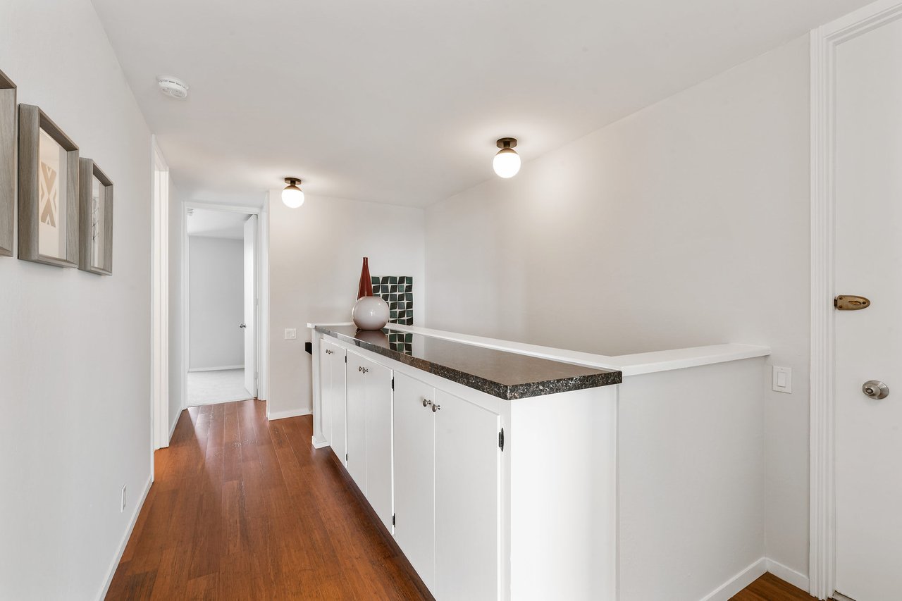 266-B Red Rock Way