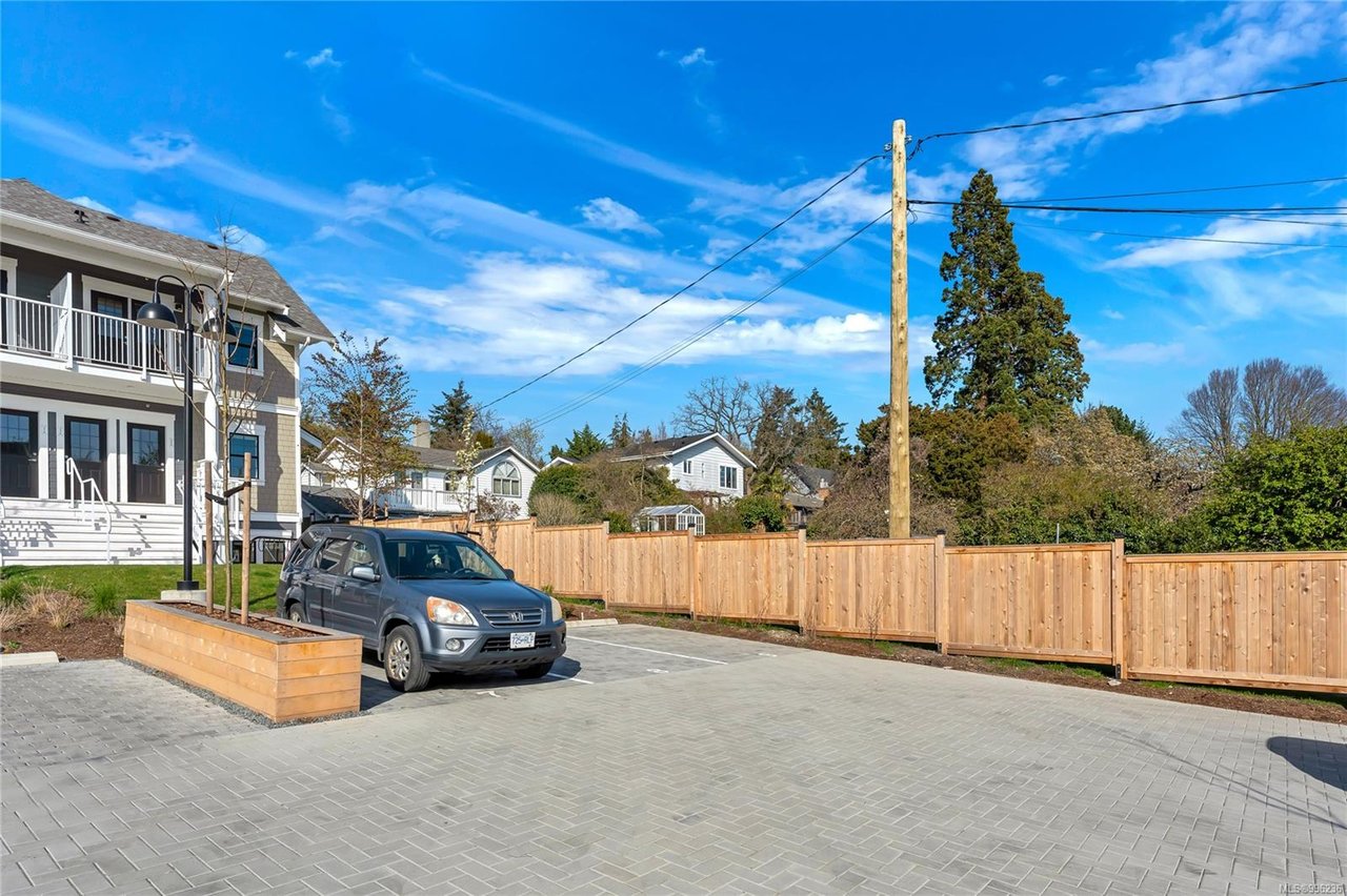 101 C-1224 Richardson St, Victoria