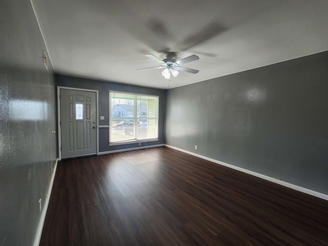 1214 Rose Dr.