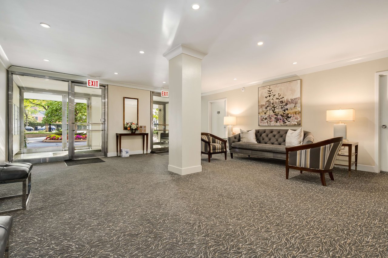 1440 Sheridan Rd Unit 202