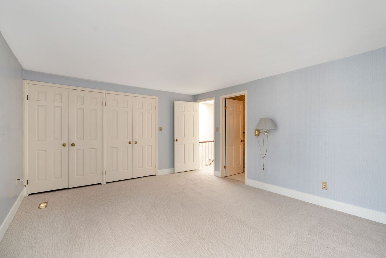 BAYVIEW VILLAGE TOWNHOME