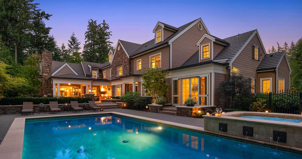 Exceptional Comfort, Privacy & Luxury in Sammamish, Washington