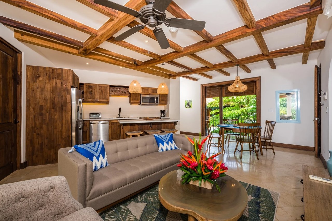 Four Balcony Turnkey Flat, Flamingo, Guanacaste