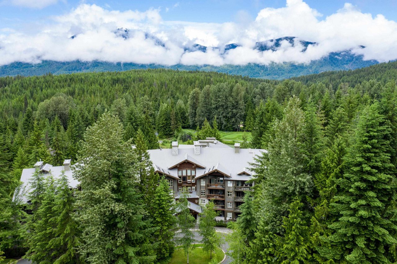 402-4660 Blackcomb Wy