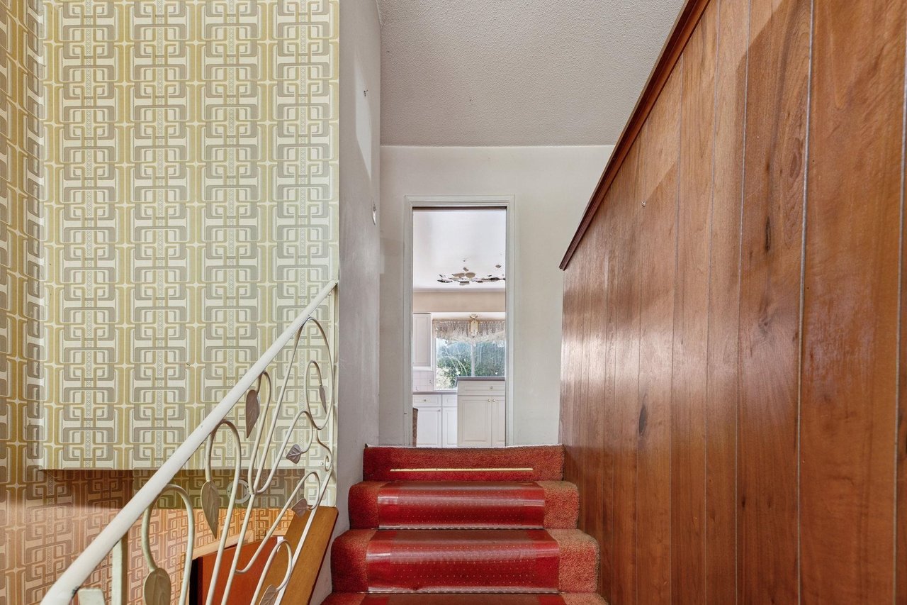900 Porter St