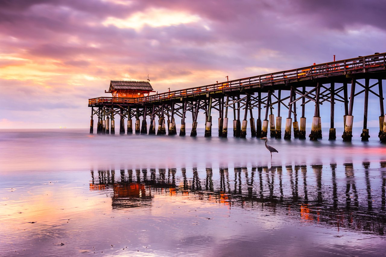 sunrise on the cocoa beach pier