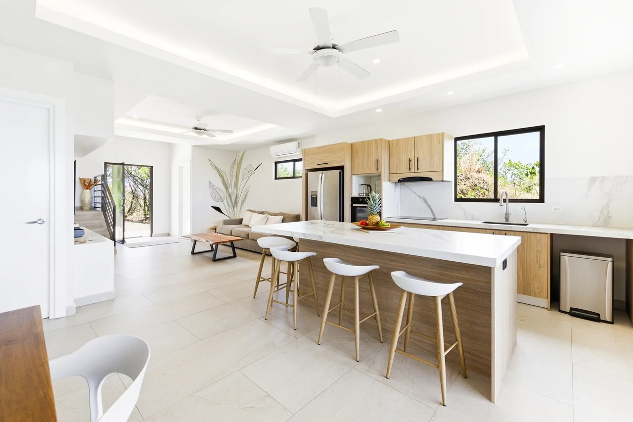 Ocean View Income Property, Tamarindo, Guanacaste