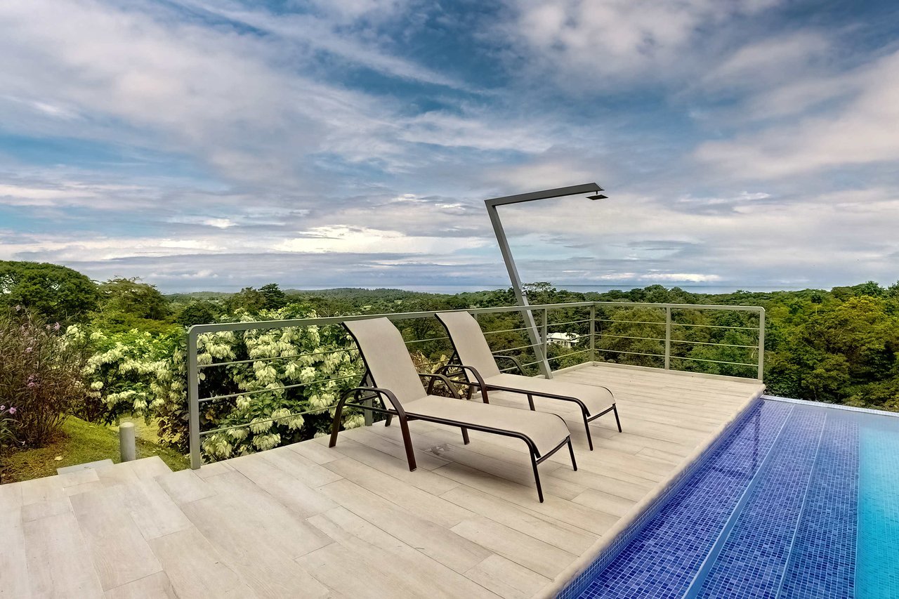 Cloud Nine. Ocean View Estate in Uvita