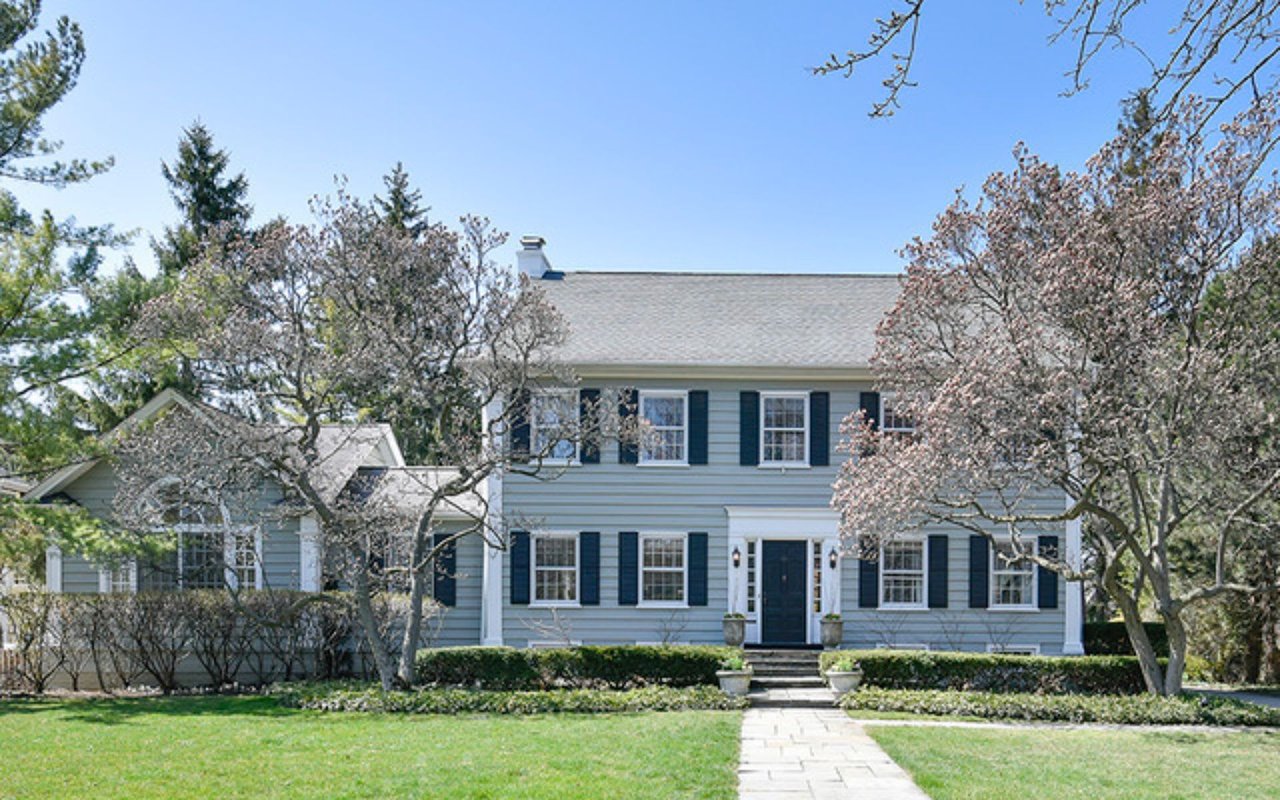 66 Essex Rd