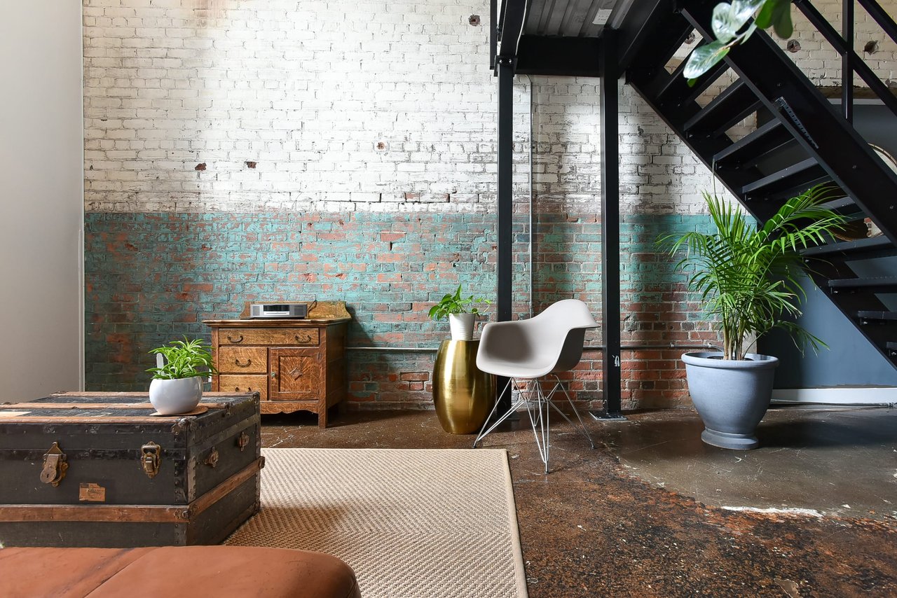 I-ZONE LOFTS