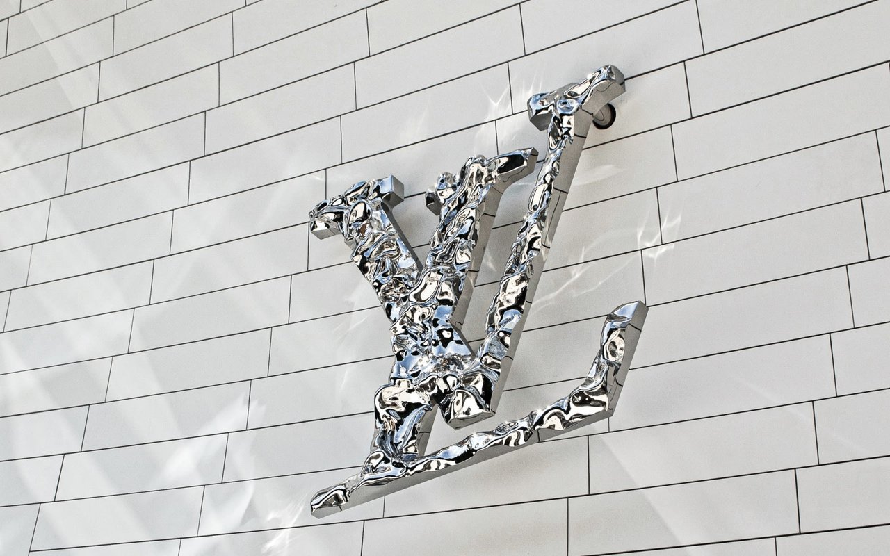 Louis Vuitton’s New NYC Exhibit | Volez Voguez Voyagez