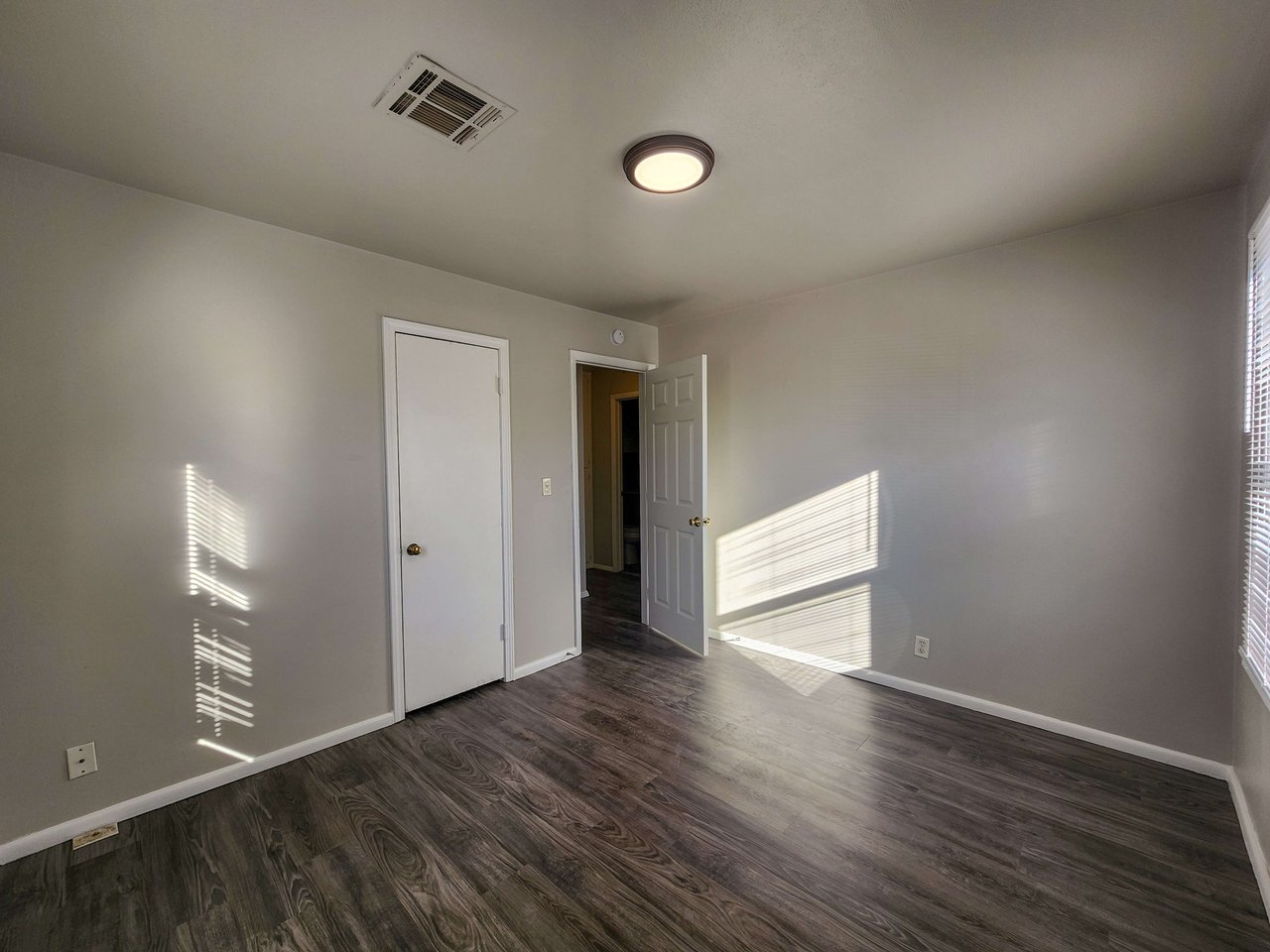 1218 Carol Drive 