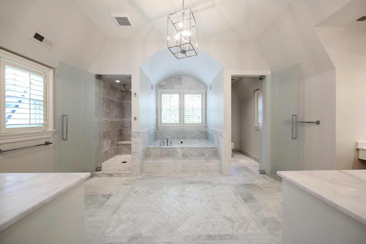 Incredible Architectural Artistry Home