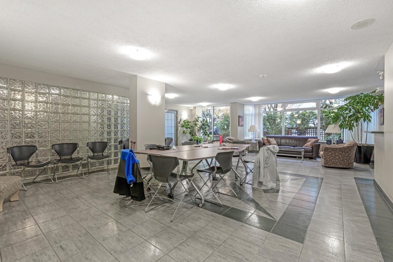 811-456 Moberly Road, Vancouver