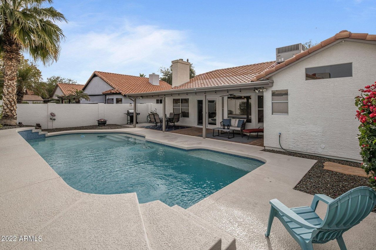 3526 E Utopia Rd